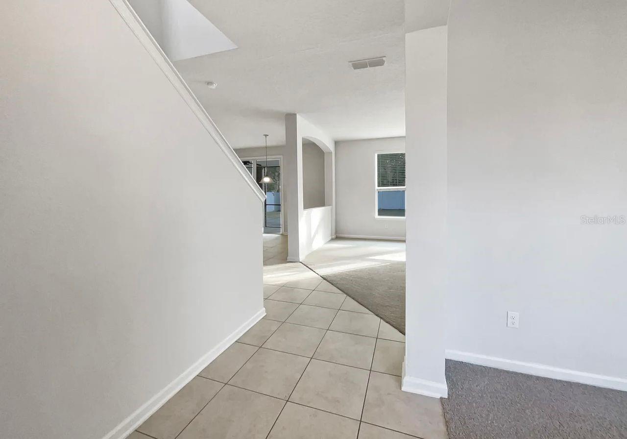 Image 9 of 17 For 15713 Lexington Park Blvd Boulevard