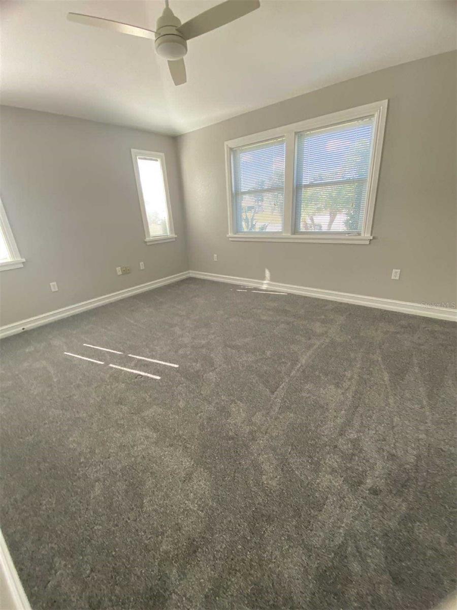 Image 31 of 47 For 7418 Tulip Tree