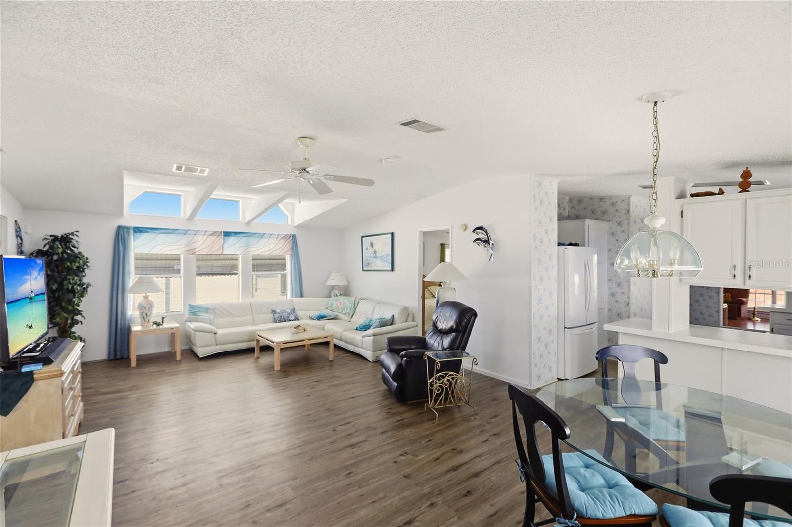 Image 11 of 37 For 1614 Ibis Court