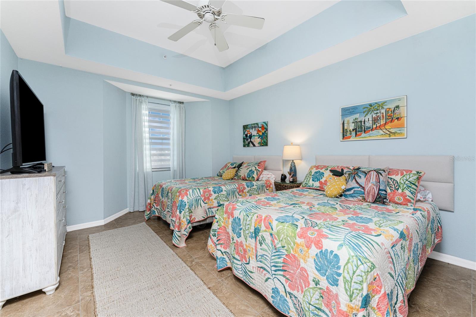 Image 20 of 37 For 5117 Melbourne Street B304