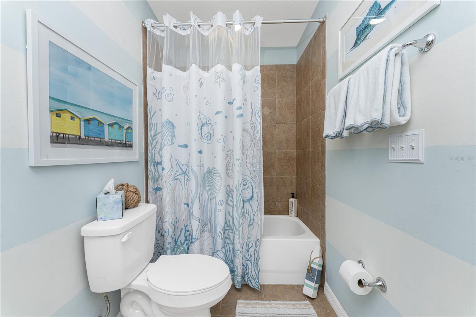 Image 23 of 37 For 5117 Melbourne Street B304