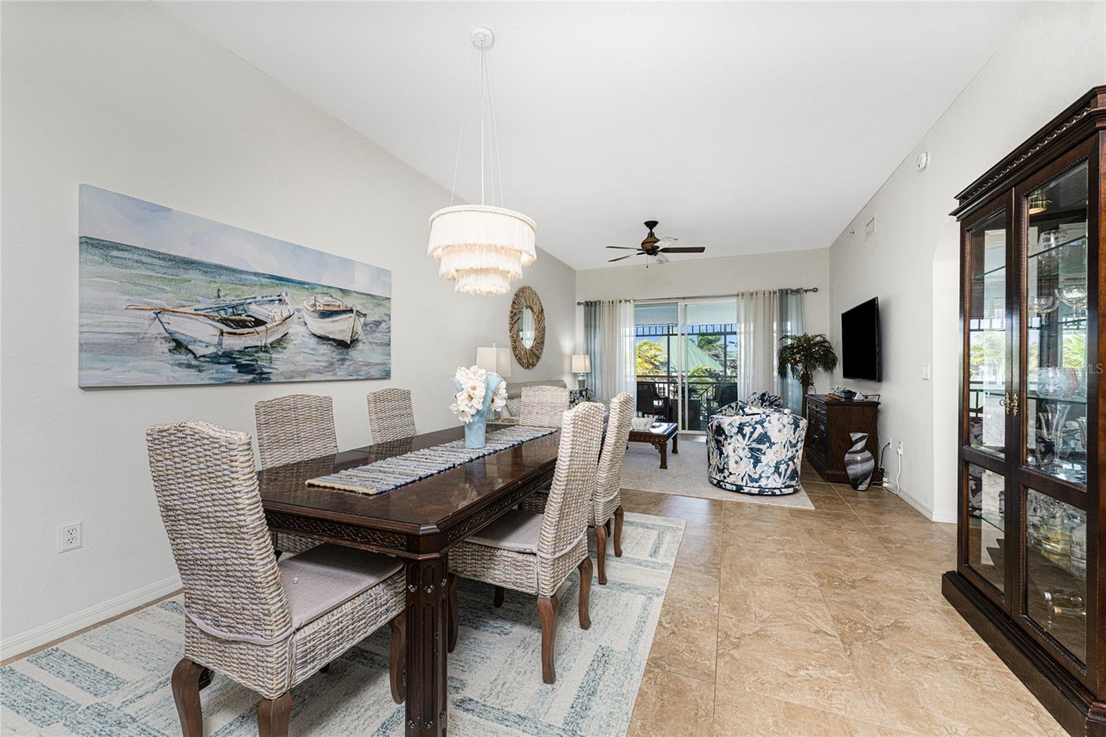 Image 6 of 37 For 5117 Melbourne Street B304