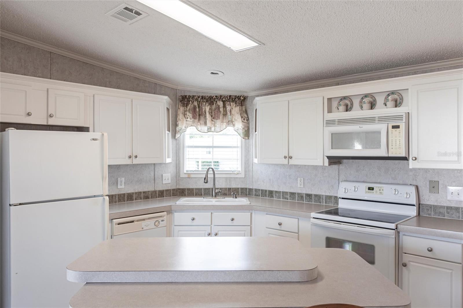 Image 10 of 45 For 27 Manatee Loop