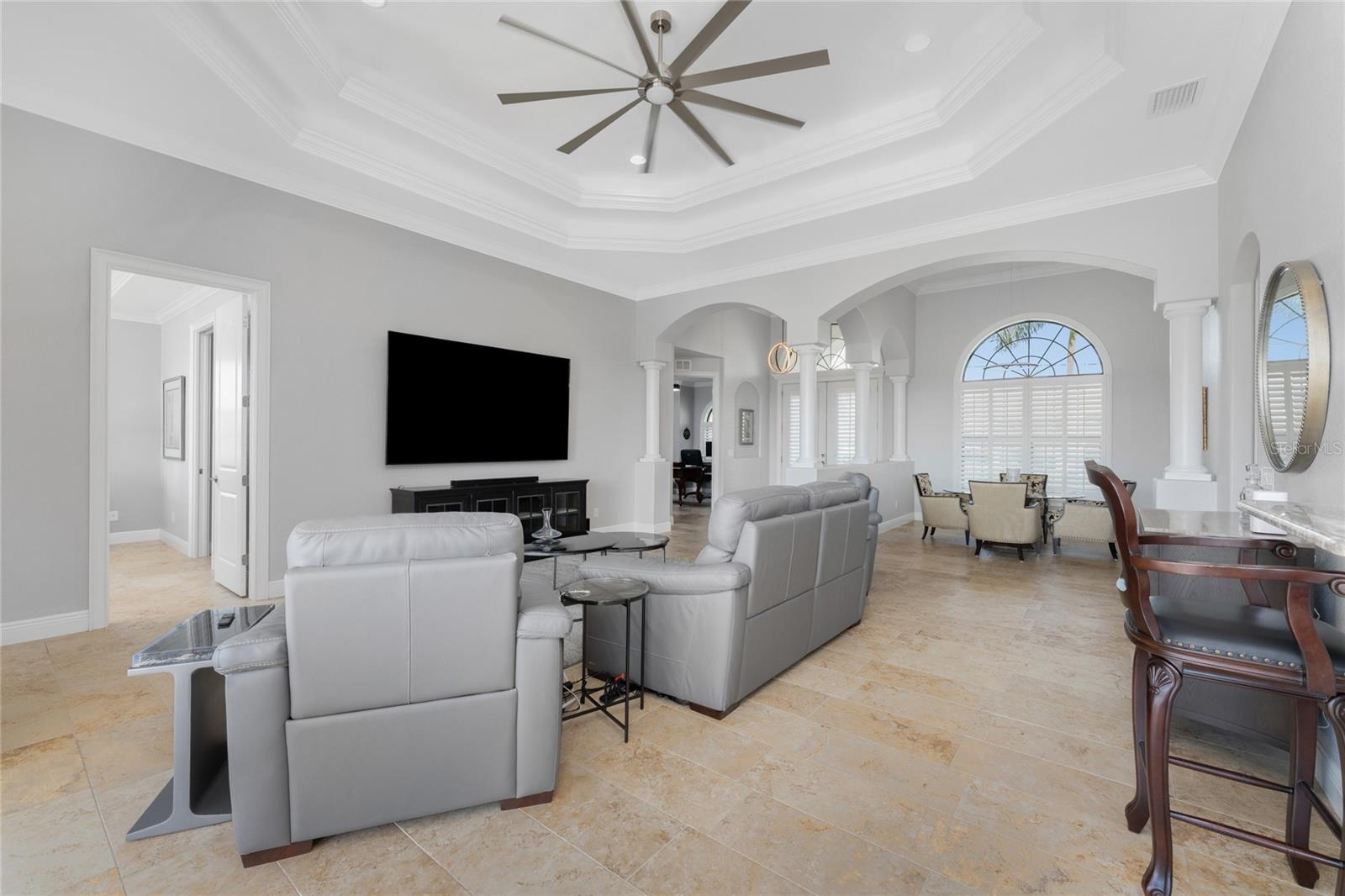 Image 13 of 82 For 3673 Bal Harbor Boulevard