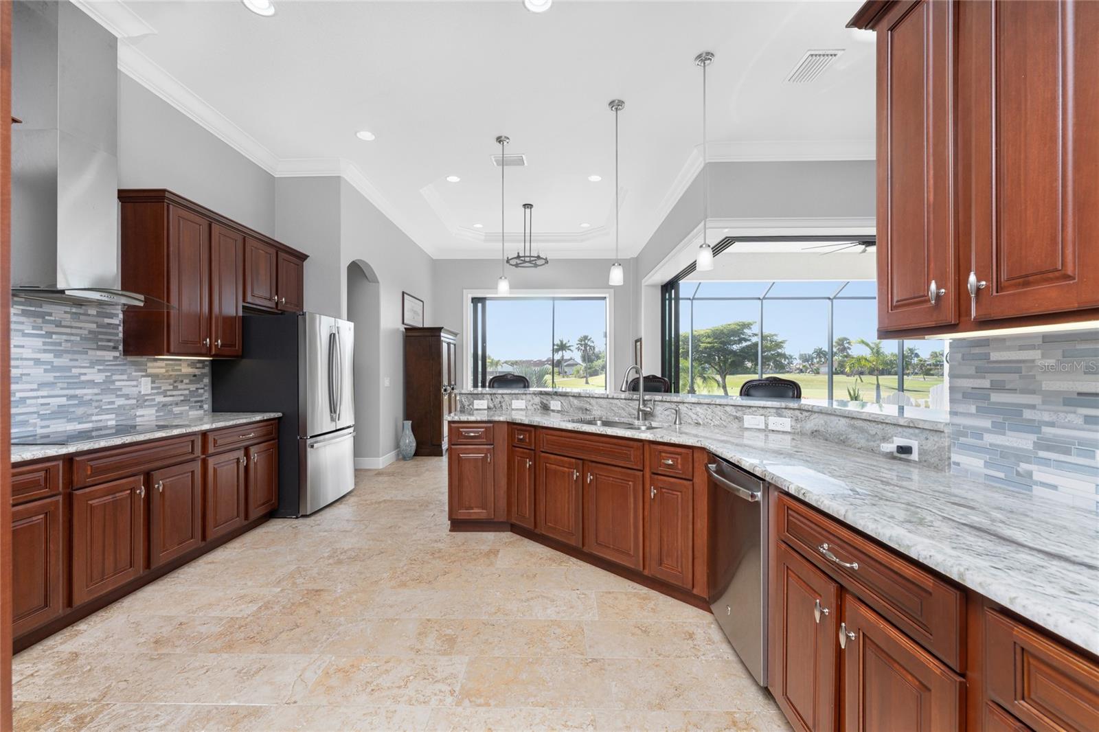 Image 19 of 82 For 3673 Bal Harbor Boulevard