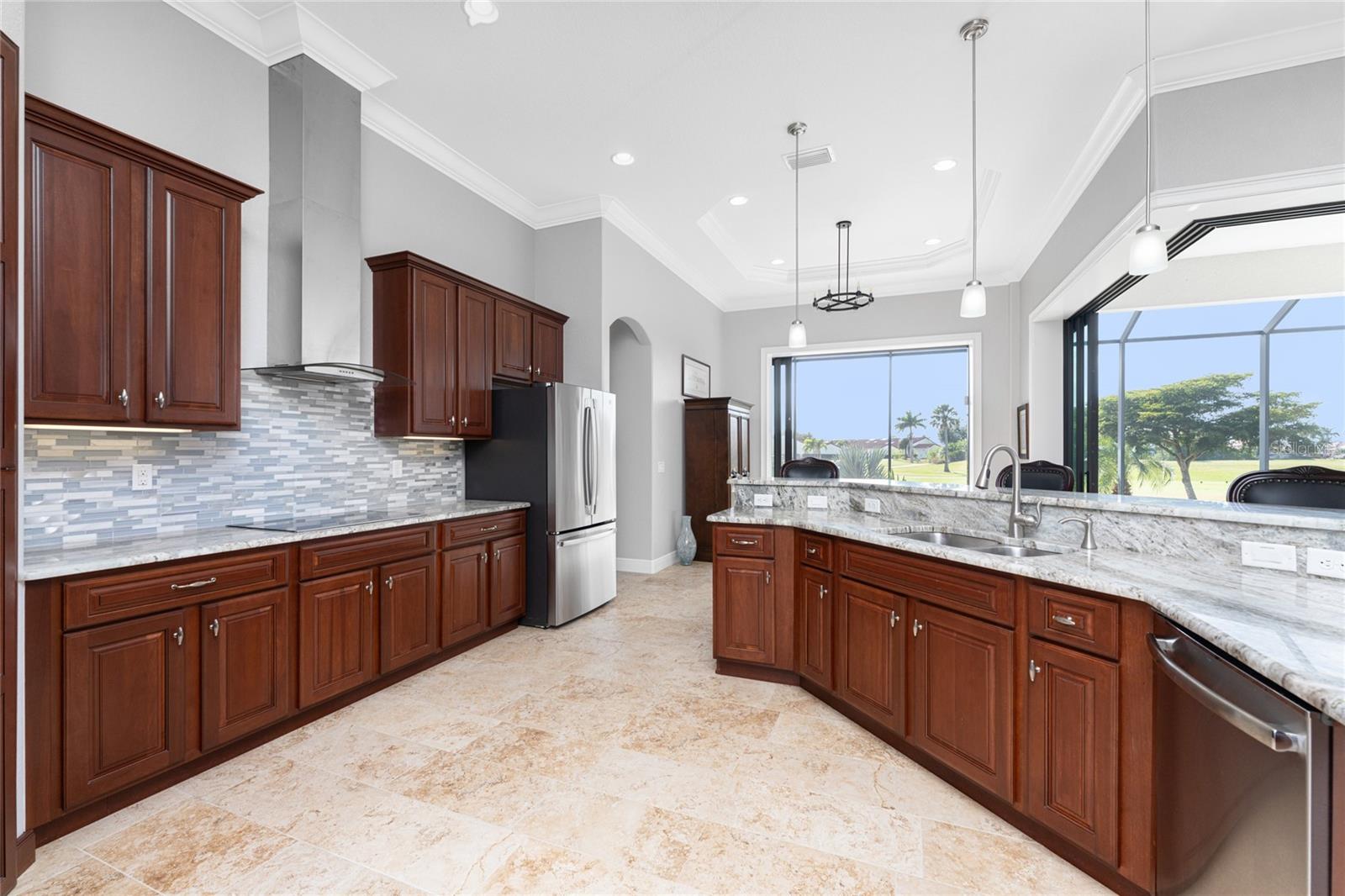 Image 20 of 82 For 3673 Bal Harbor Boulevard