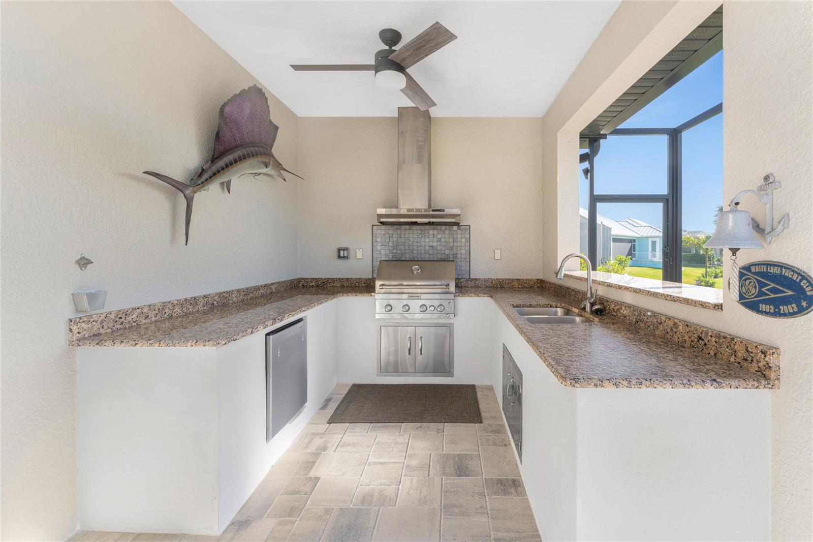 Image 34 of 82 For 3673 Bal Harbor Boulevard