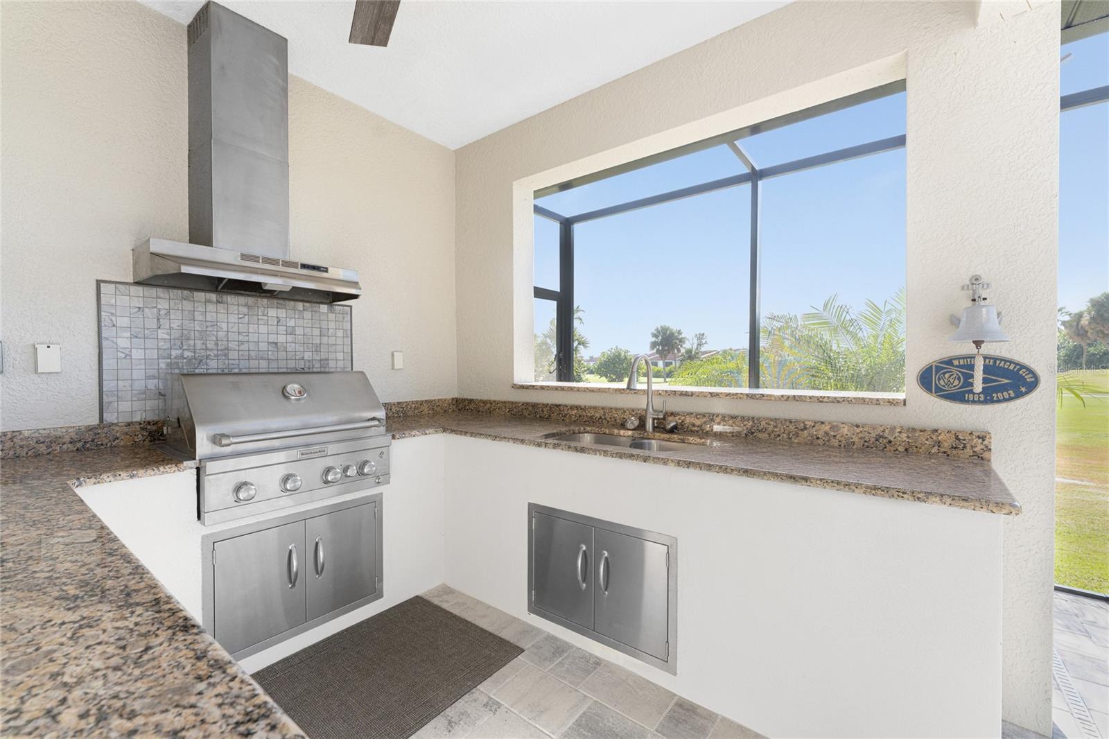 Image 35 of 82 For 3673 Bal Harbor Boulevard