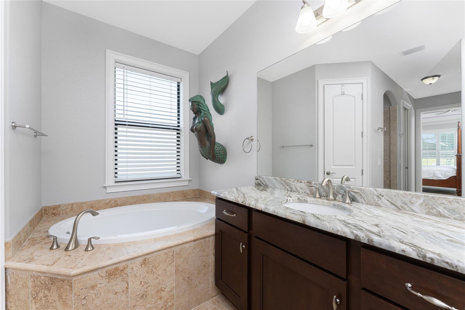 Image 47 of 82 For 3673 Bal Harbor Boulevard