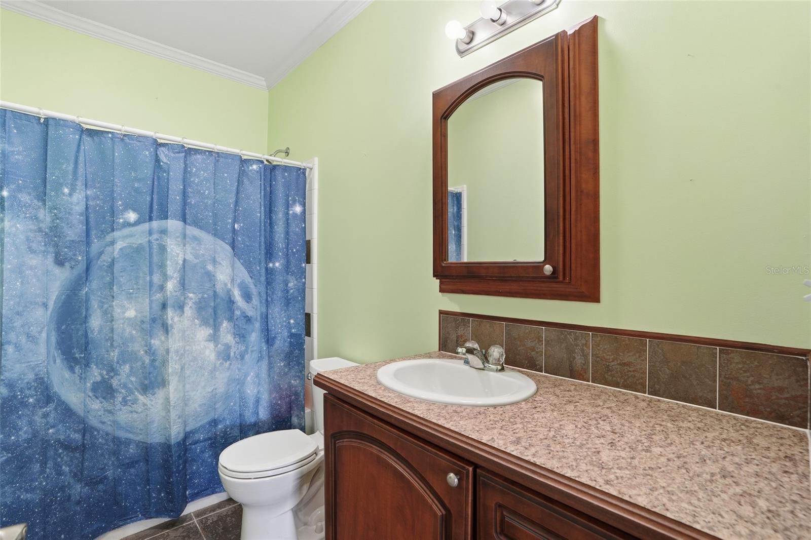 Image 20 of 41 For 8461 Kinglet Drive