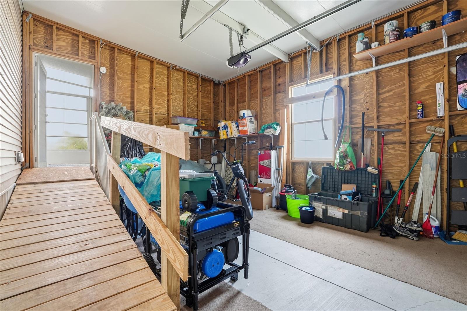 Image 23 of 41 For 8461 Kinglet Drive