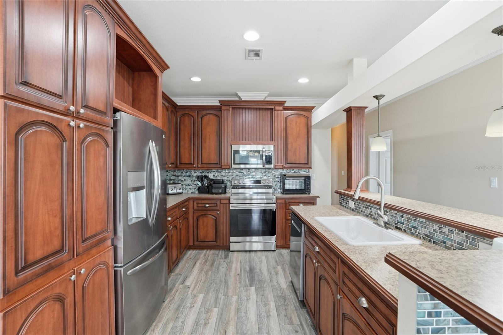 Image 9 of 41 For 8461 Kinglet Drive