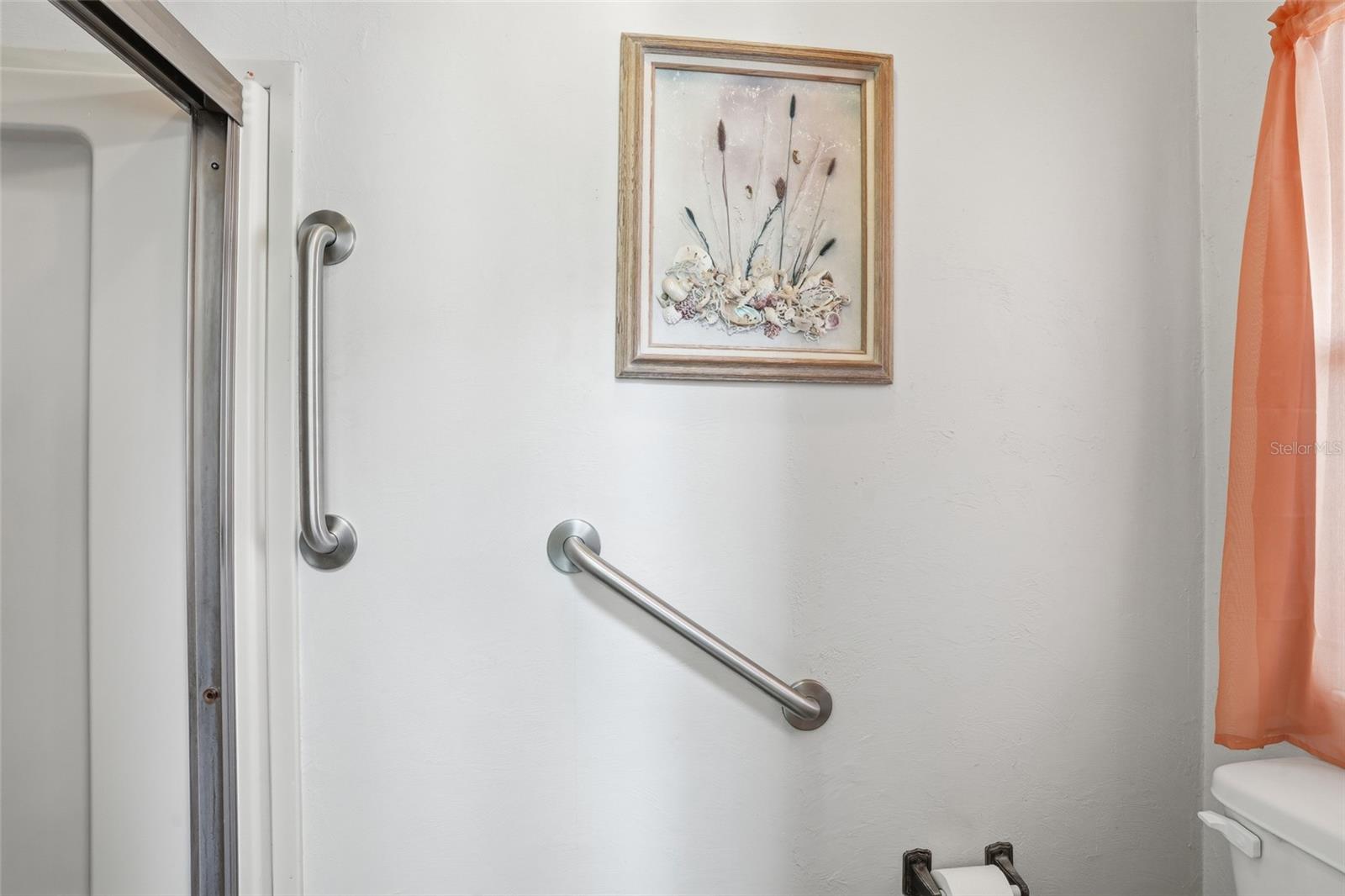 Image 19 of 43 For 6041 Toucan Drive