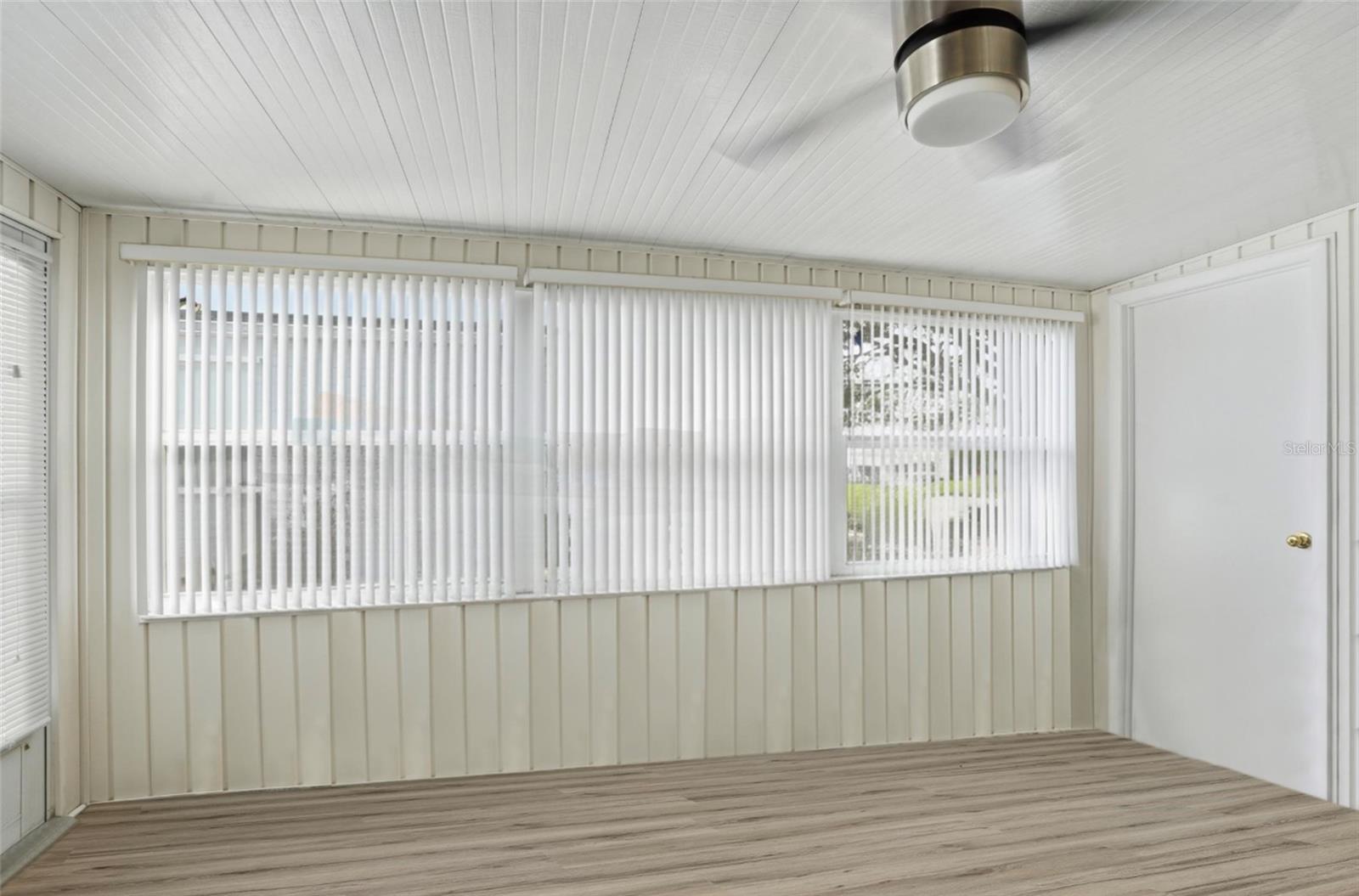 Image 27 of 43 For 6041 Toucan Drive