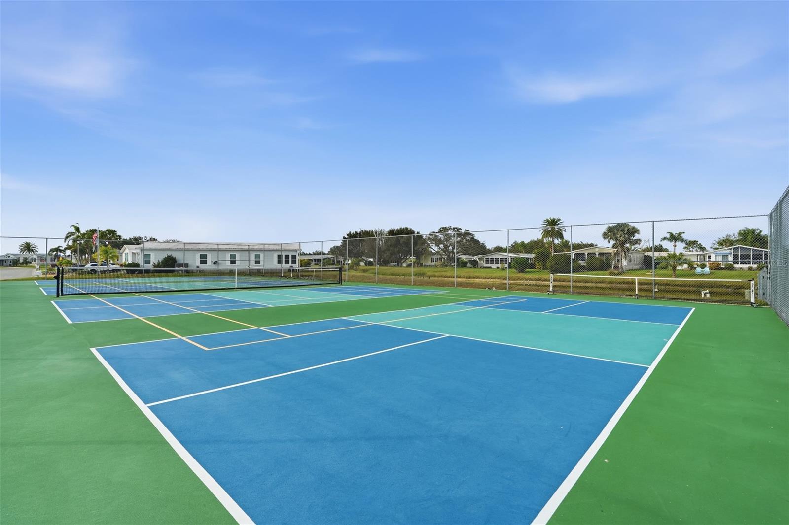 Image 34 of 43 For 6041 Toucan Drive