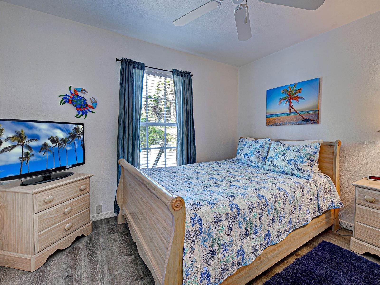 Image 33 of 59 For 1045 Clearview Drive