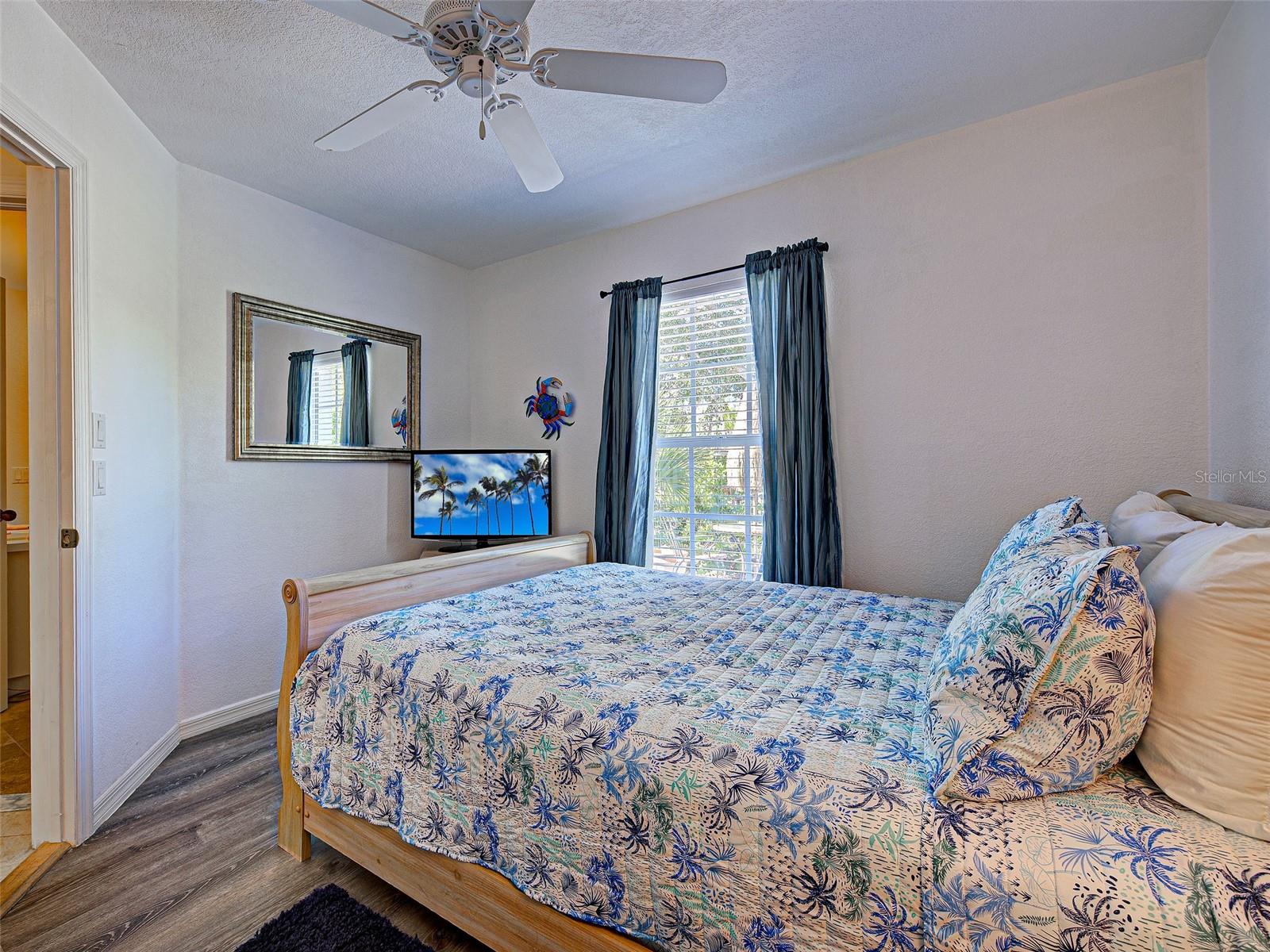 Image 34 of 59 For 1045 Clearview Drive