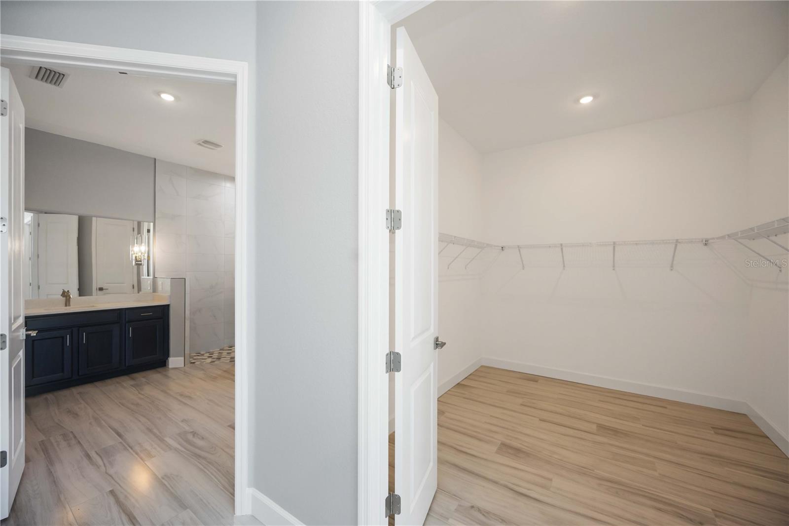 Image 17 of 55 For 4436 Vasco Street