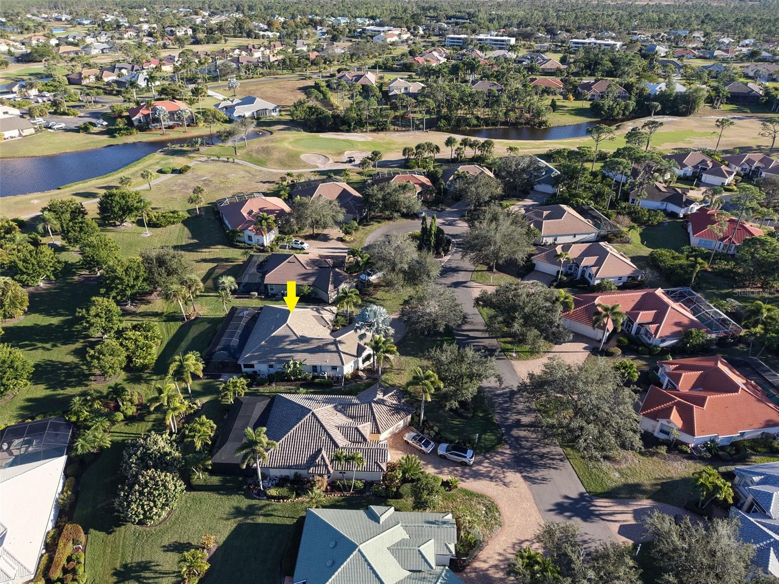 Image 44 of 50 For 4115 Cape Cole Boulevard