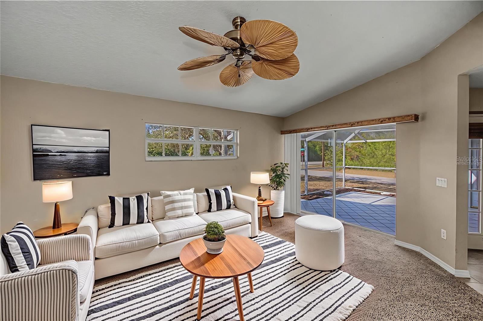 Image 16 of 81 For 209 Springview Circle Nw