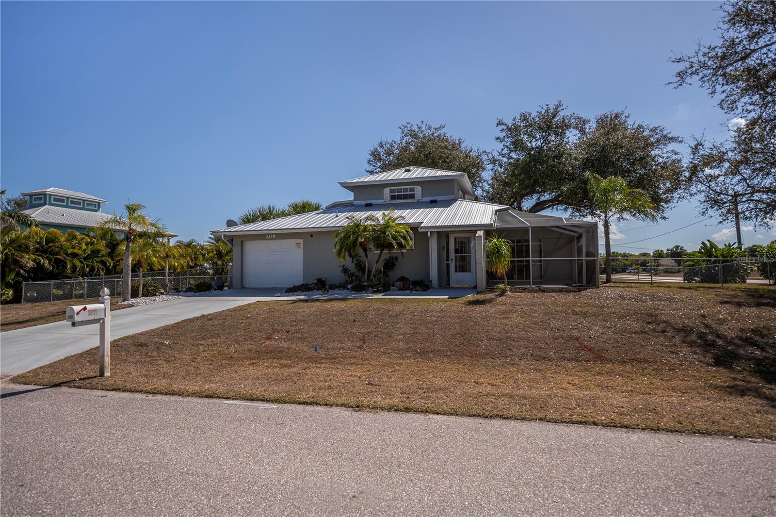 Image 5 of 81 For 209 Springview Circle Nw