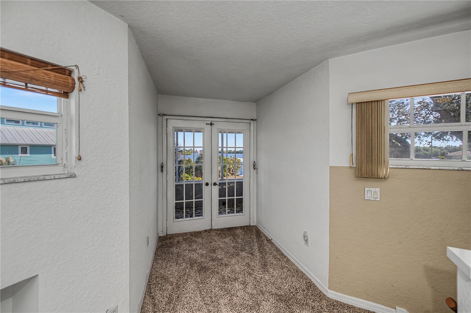 Image 52 of 81 For 209 Springview Circle Nw