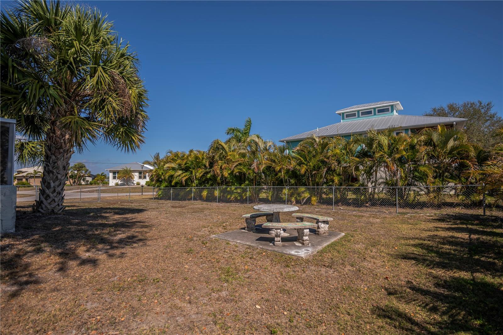 Image 66 of 81 For 209 Springview Circle Nw