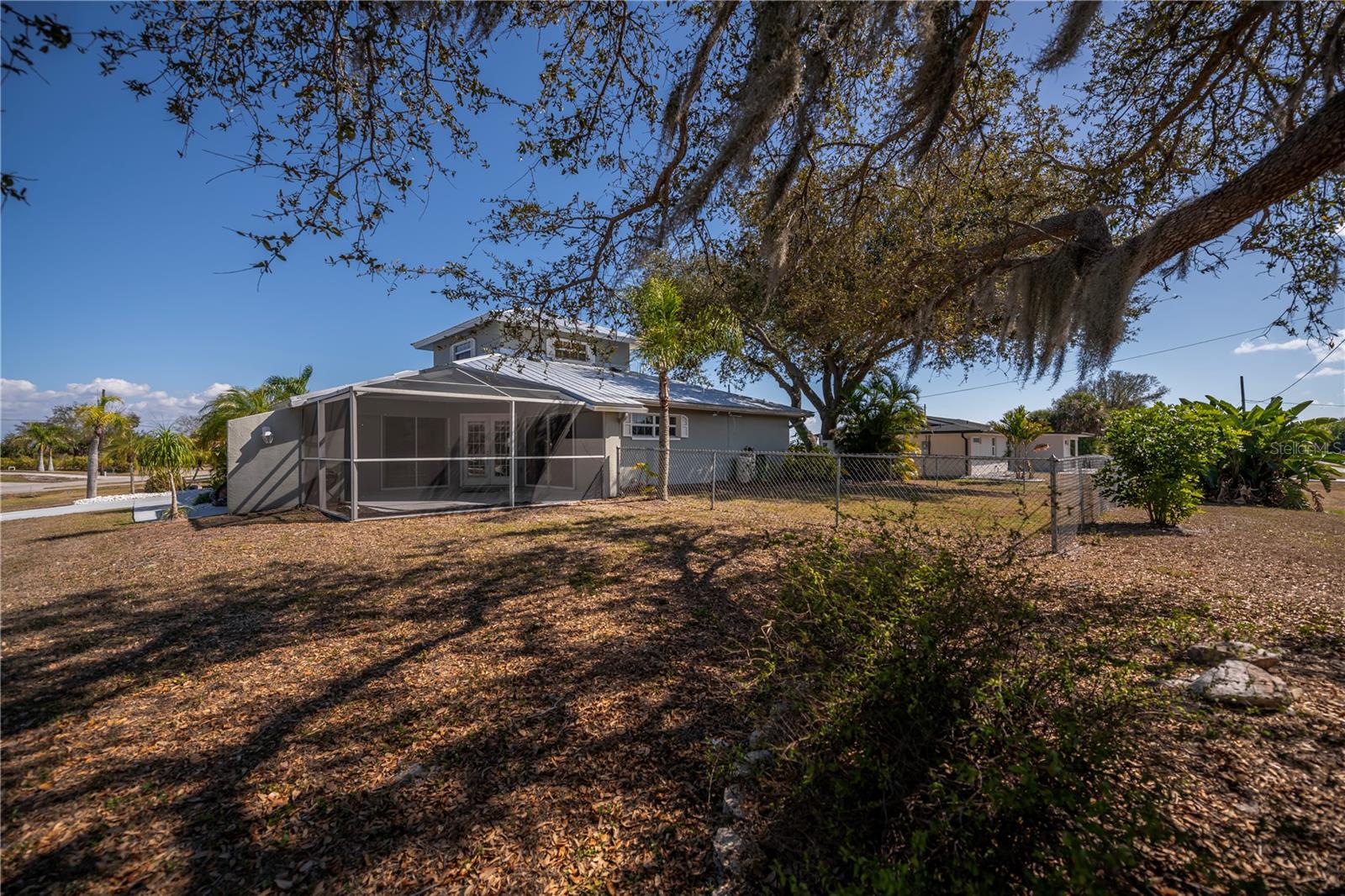 Image 7 of 81 For 209 Springview Circle Nw