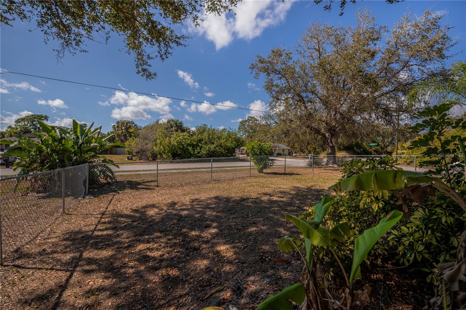 Image 71 of 81 For 209 Springview Circle Nw