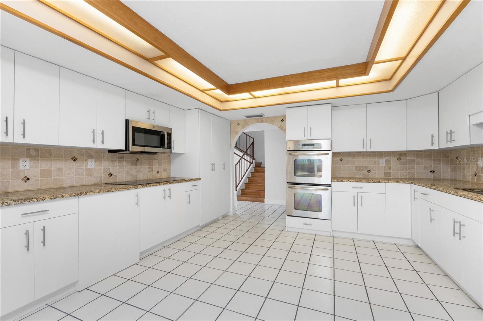 Image 27 of 92 For 341 Severin Road Se