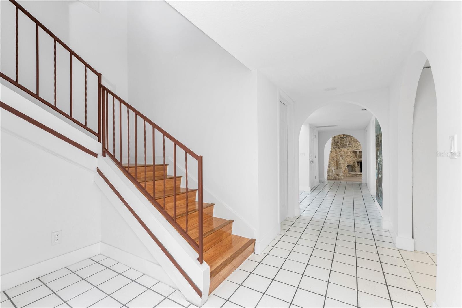 Image 51 of 92 For 341 Severin Road Se