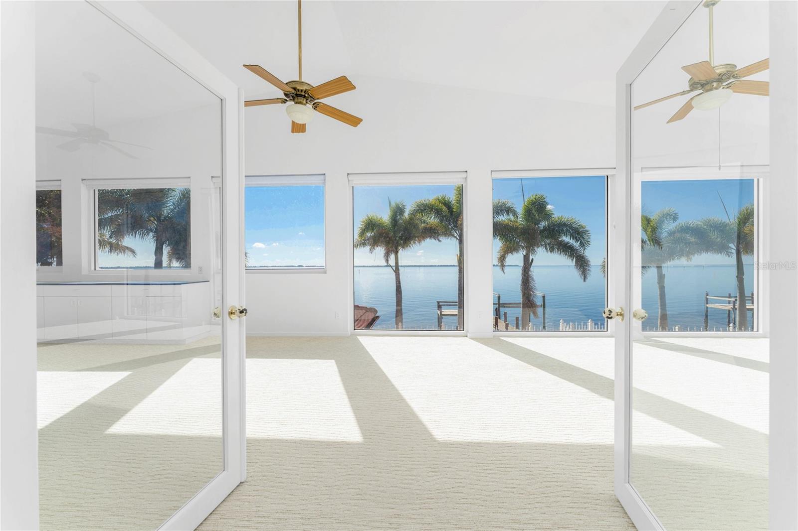 Image 57 of 92 For 341 Severin Road Se