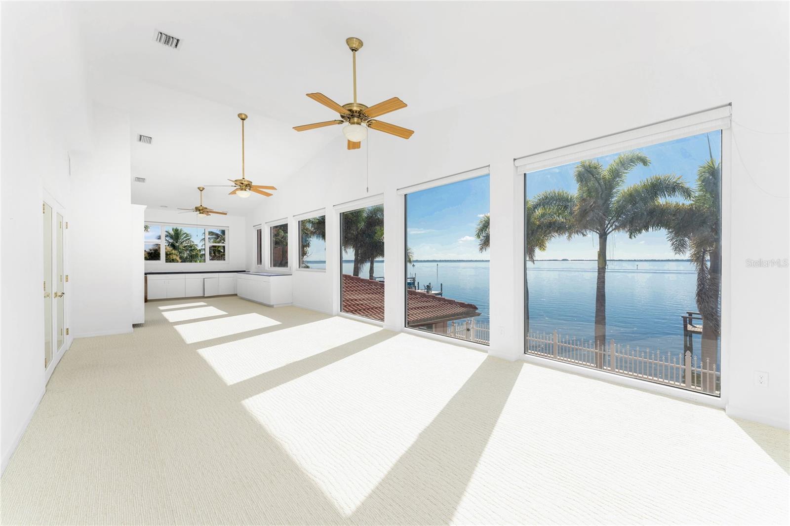 Image 60 of 92 For 341 Severin Road Se