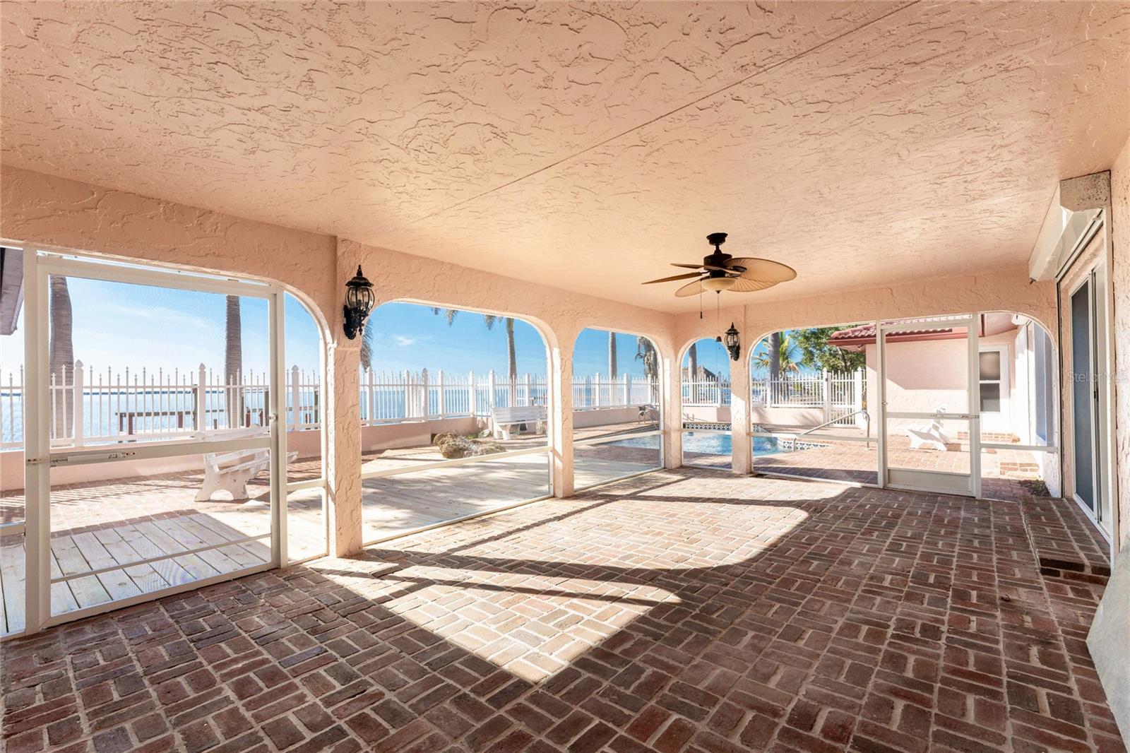 Image 73 of 92 For 341 Severin Road Se