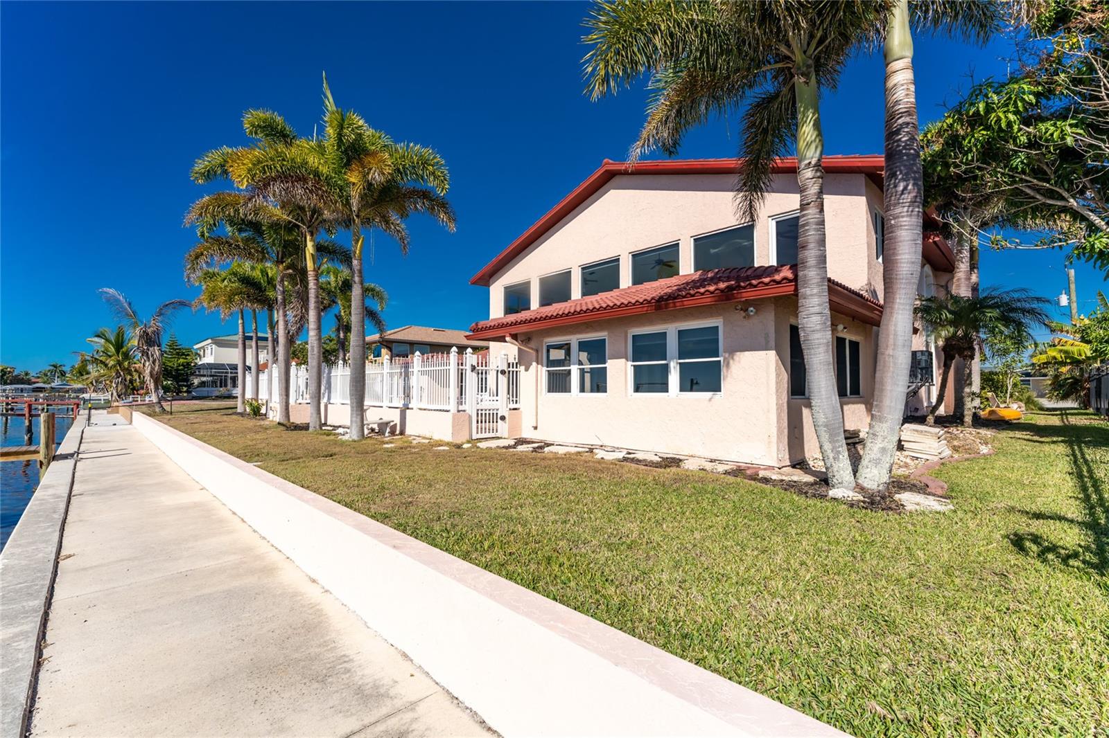 Image 83 of 92 For 341 Severin Road Se