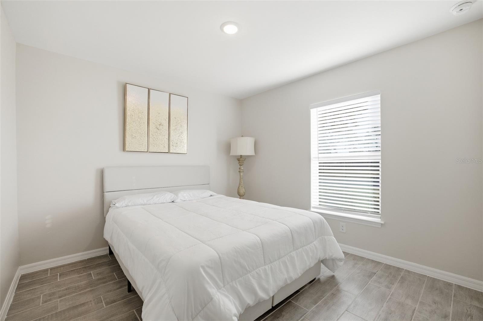 Image 30 of 41 For 1910 27th Place