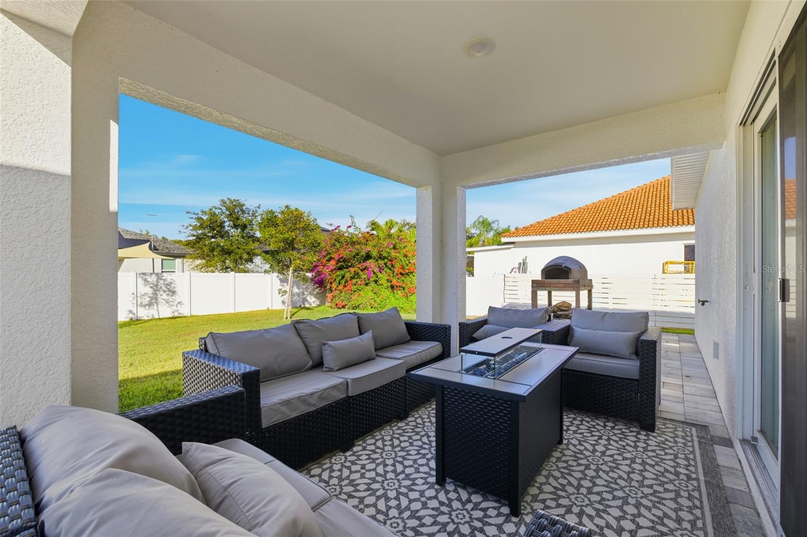 Image 33 of 41 For 1910 27th Place