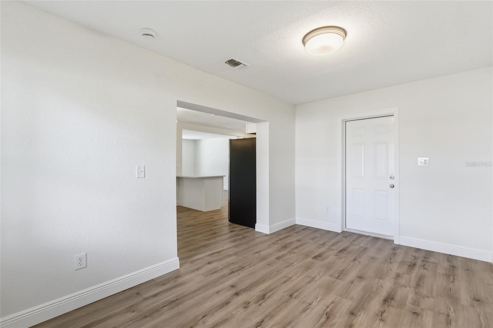 Image 16 of 43 For 3019 Amanda Street