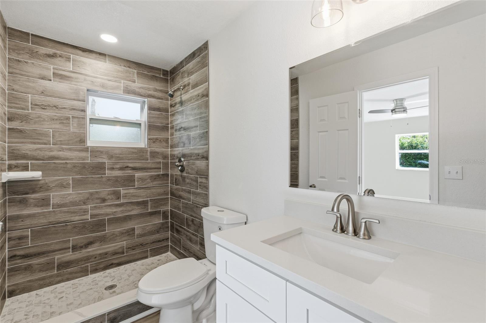 Image 19 of 43 For 3019 Amanda Street