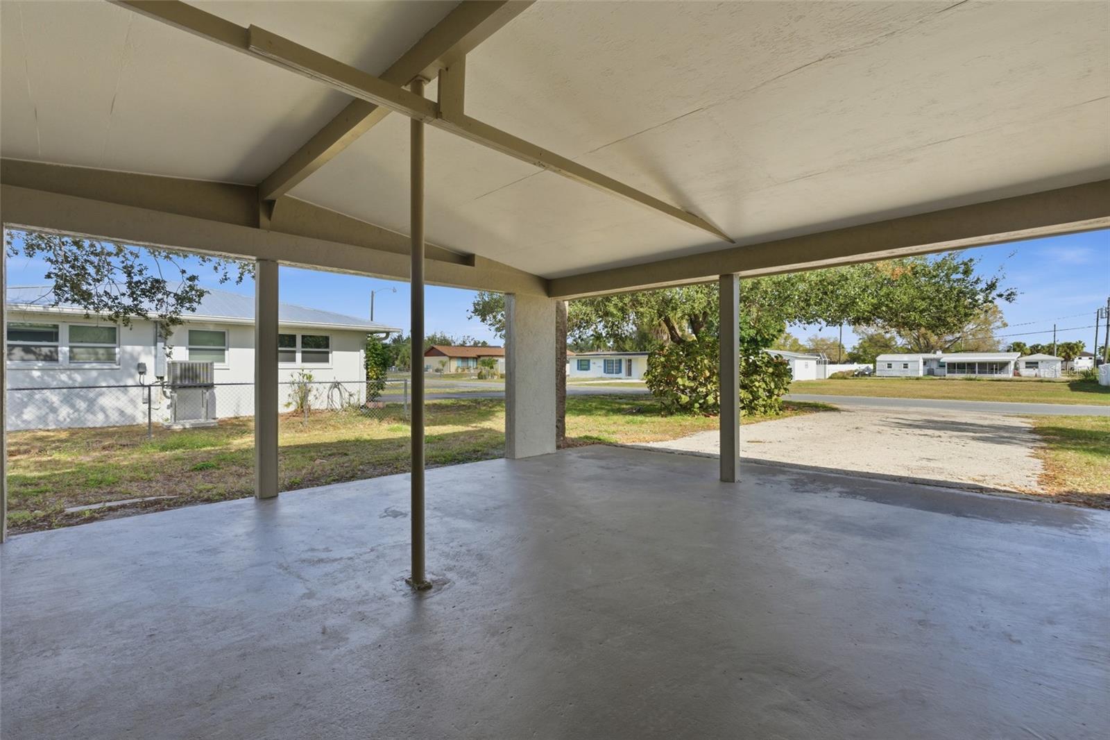 Image 36 of 43 For 3019 Amanda Street