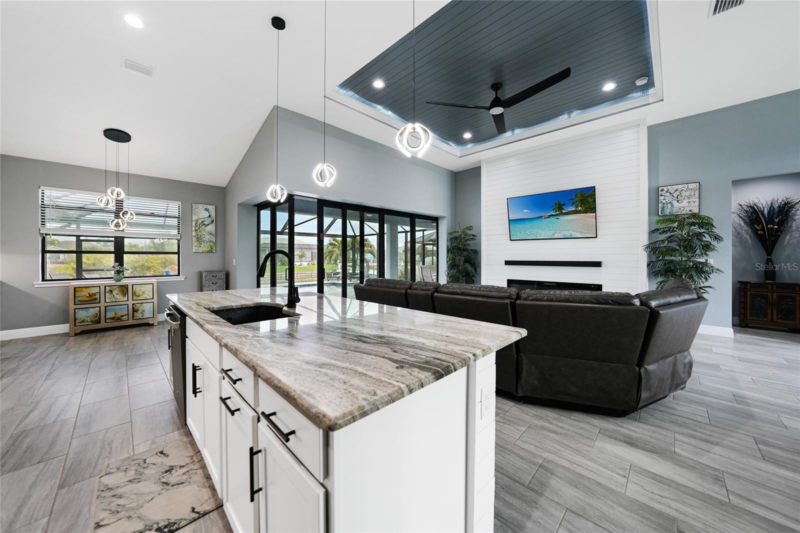 Image 13 of 48 For 15148 Taurus Circle