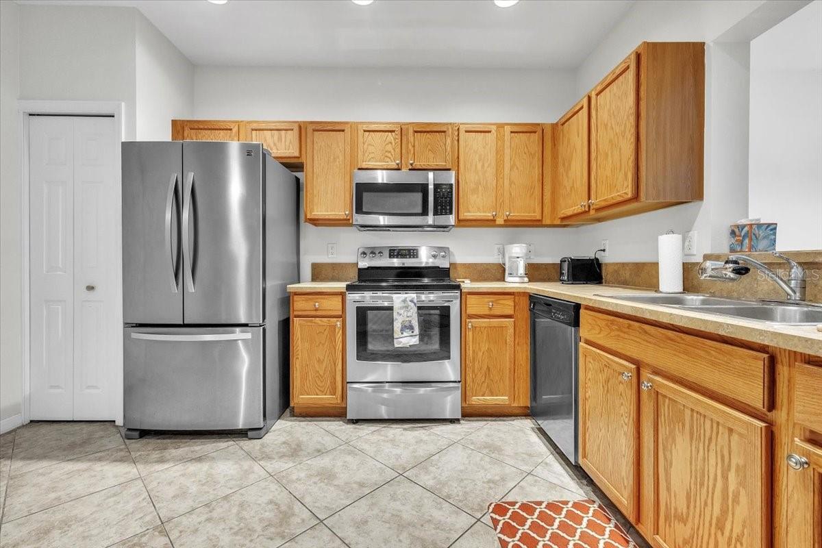 Image 15 of 47 For 3954 Cherrybrook Loop