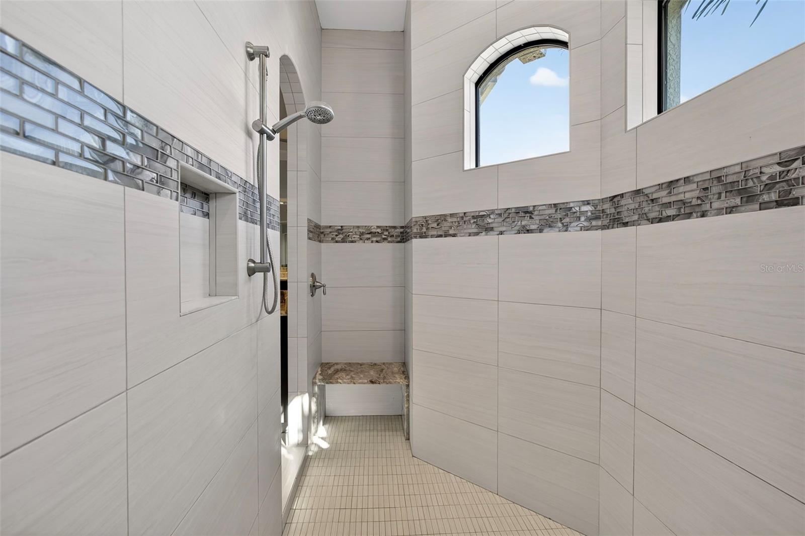 Image 17 of 40 For 3014 43rd Place