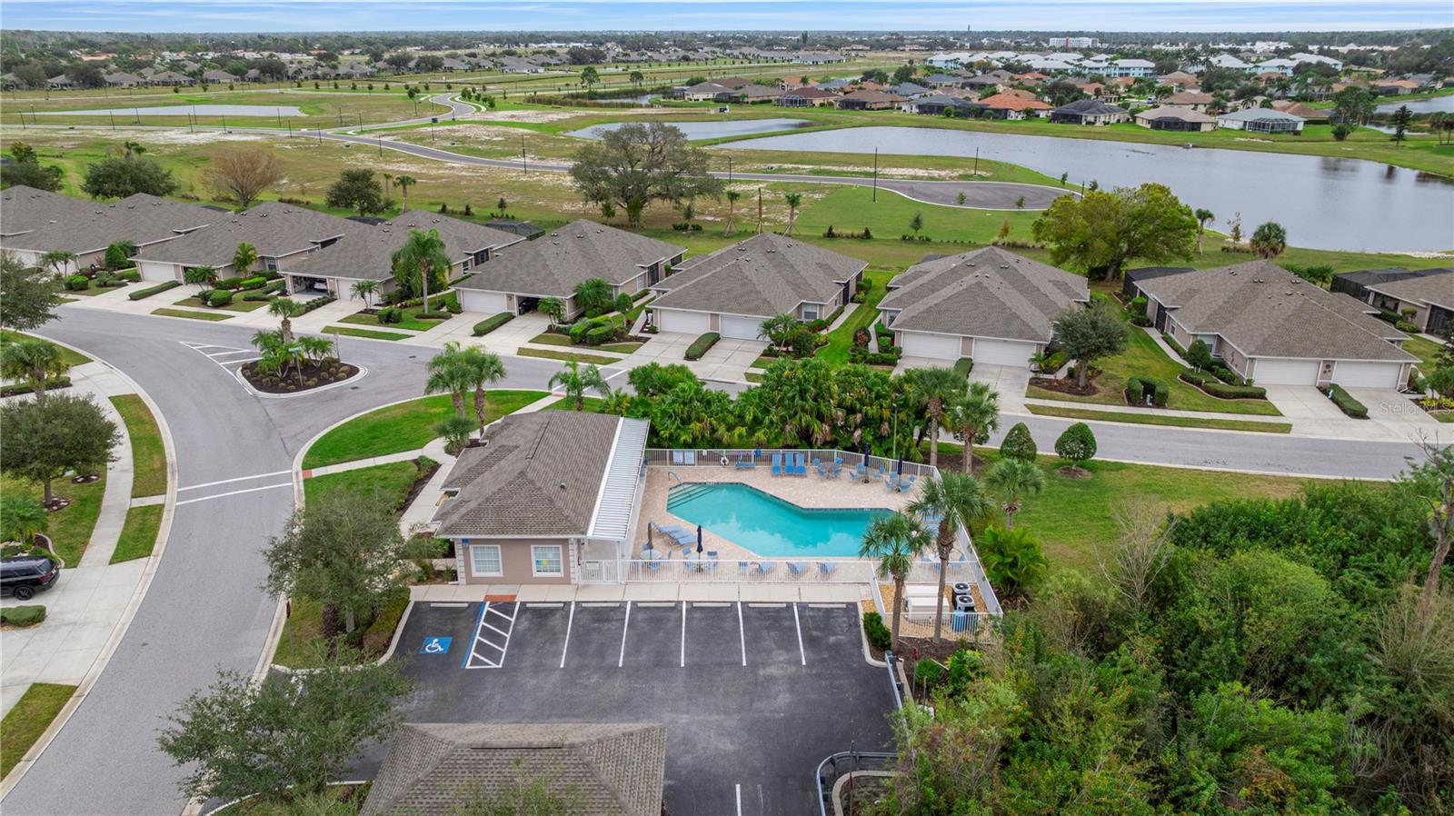 Image 43 of 46 For 3533 Lakewood Boulevard