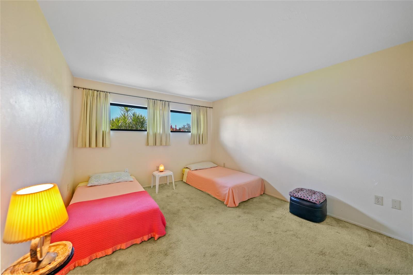 Image 21 of 44 For 1016 Deer Run