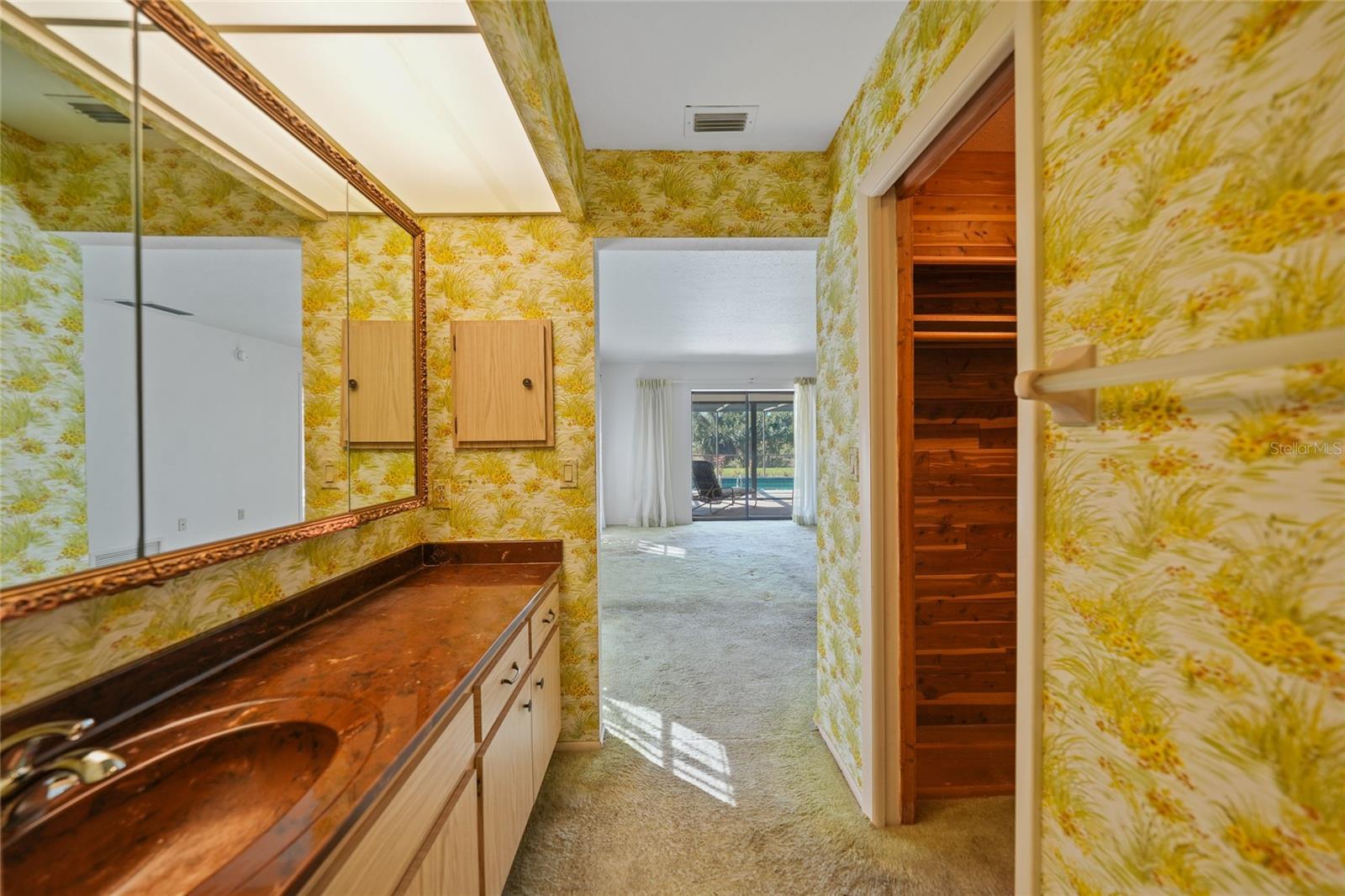 Image 30 of 44 For 1016 Deer Run