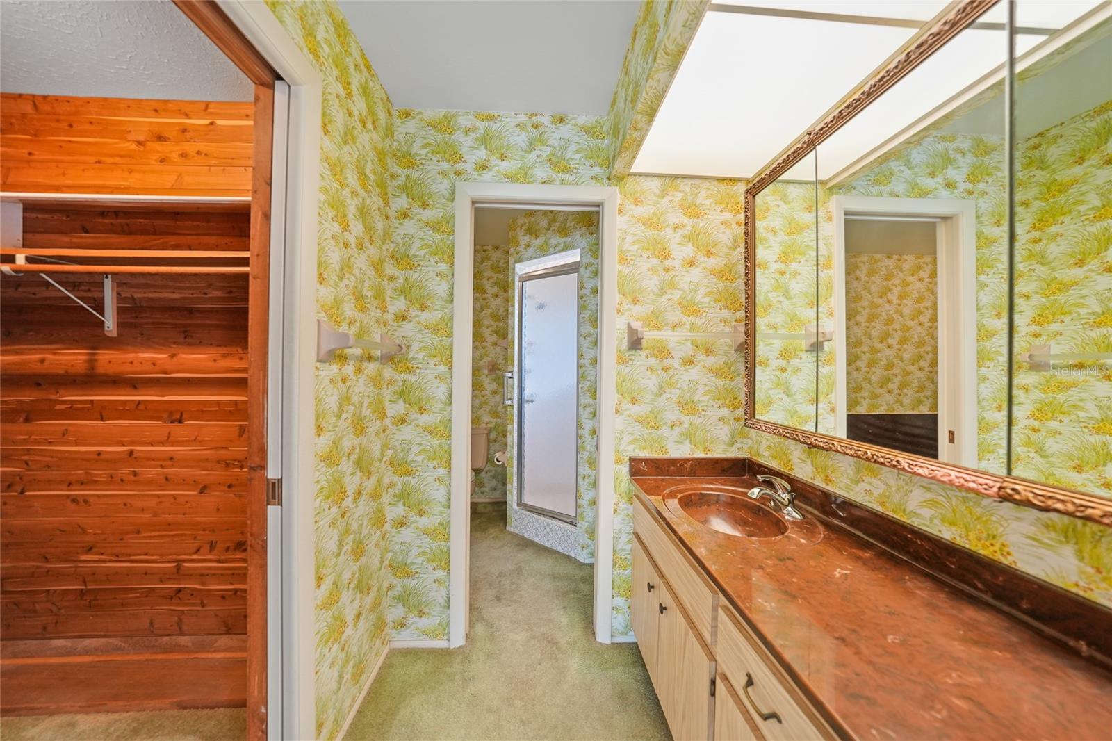 Image 32 of 44 For 1016 Deer Run