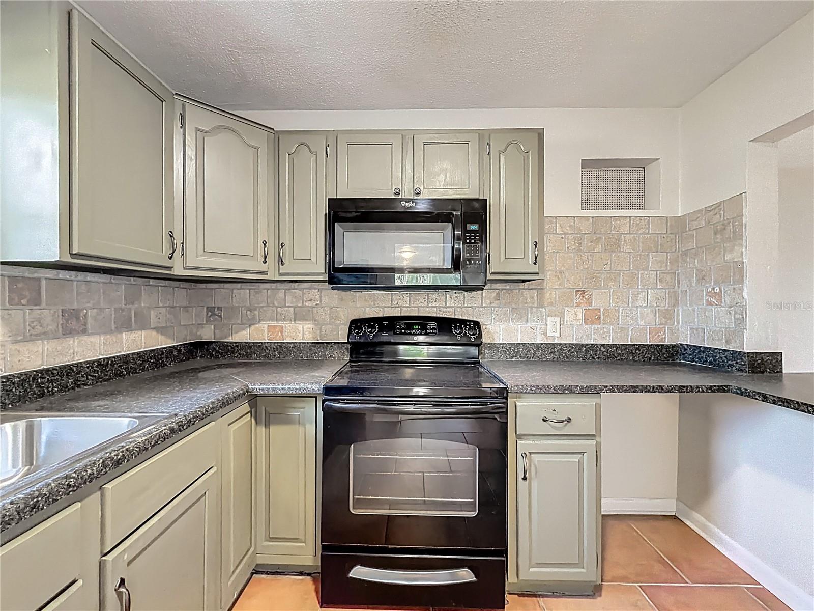 Image 6 of 29 For 4213 22nd Street N