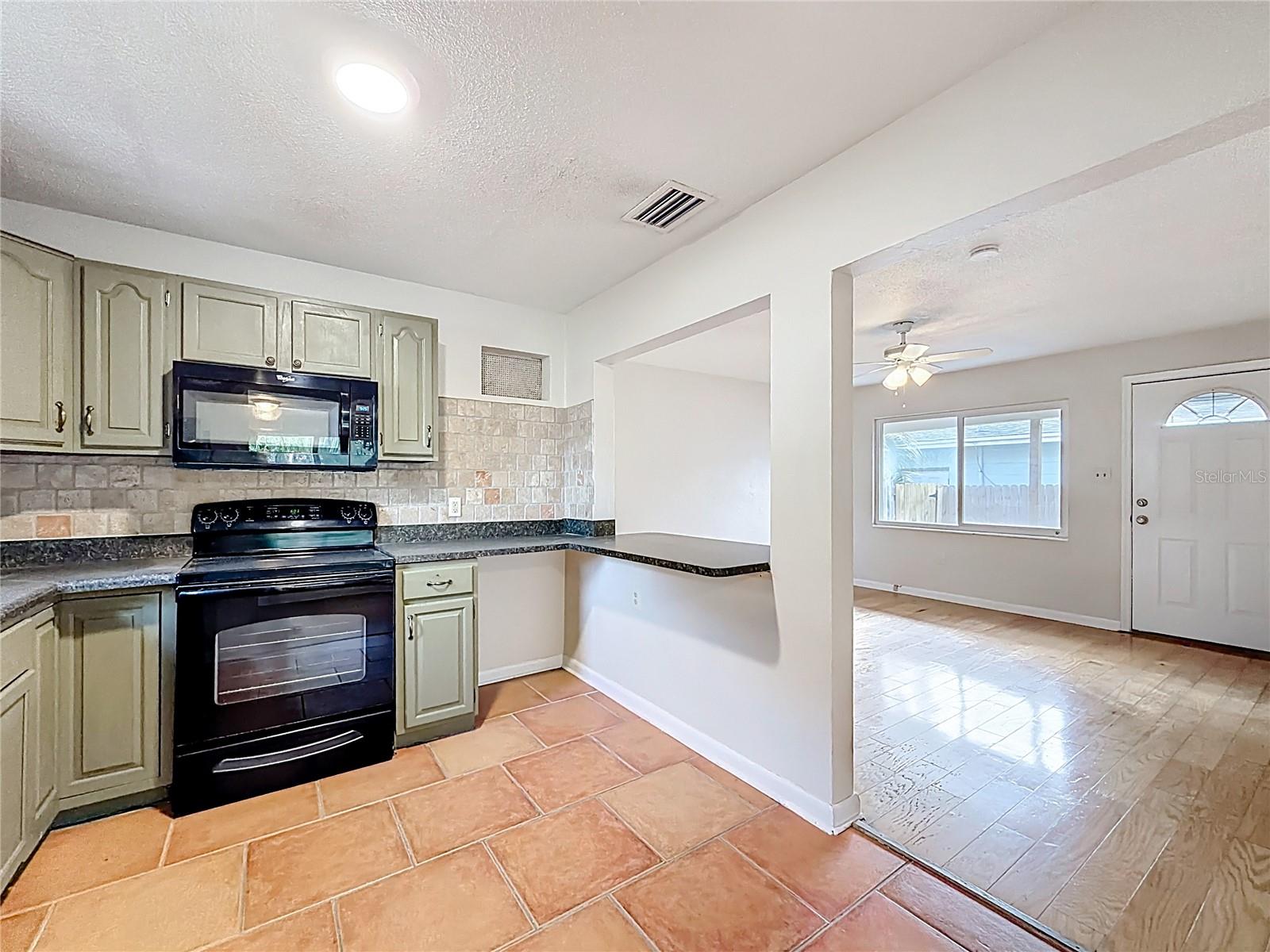 Image 7 of 29 For 4213 22nd Street N