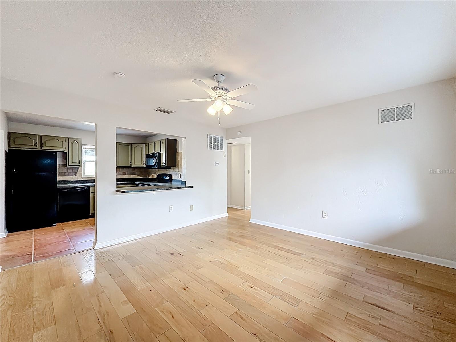 Image 9 of 29 For 4213 22nd Street N